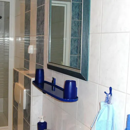 In Saechsischer Schweiz Am Wasserfall *