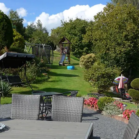 In Saechsischer Schweiz Am Wasserfall Lichtenhain (Sebnitz)