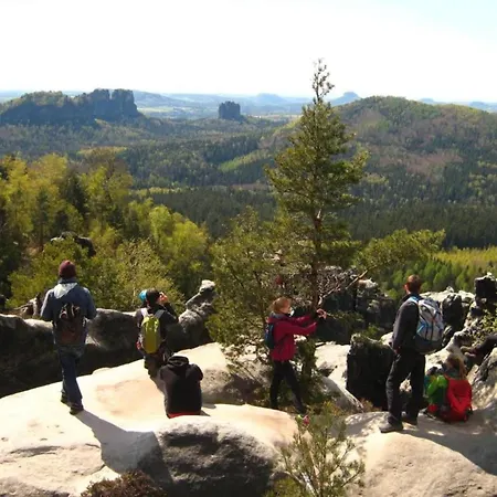 In Saechsischer Schweiz Am Wasserfall * Lichtenhain