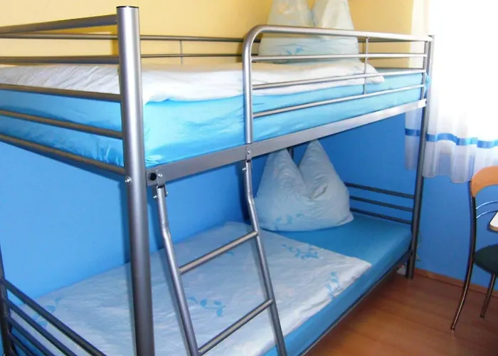 In Saechsischer Schweiz Am Wasserfall * 利希滕海恩