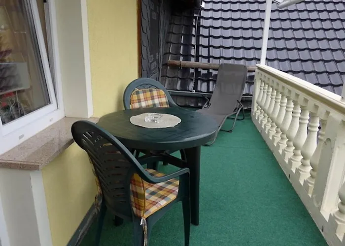 In Saechsischer Schweiz Am Wasserfall 利希滕海恩