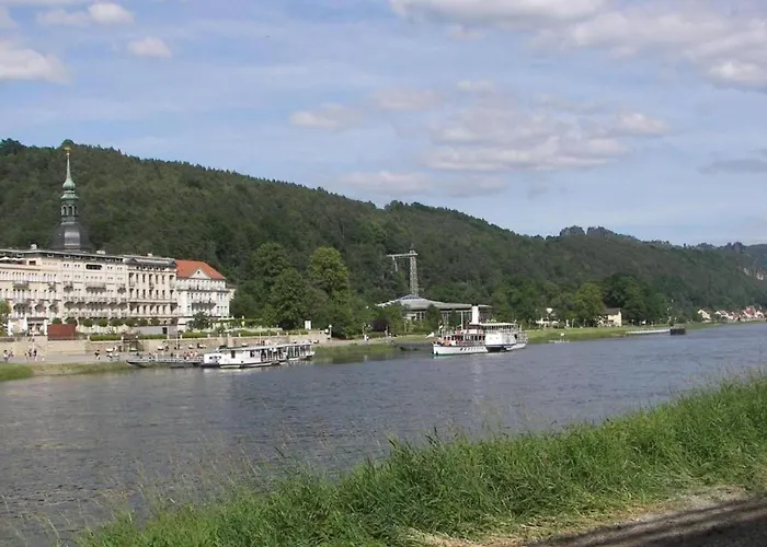 In Saechsischer Schweiz Am Wasserfall *